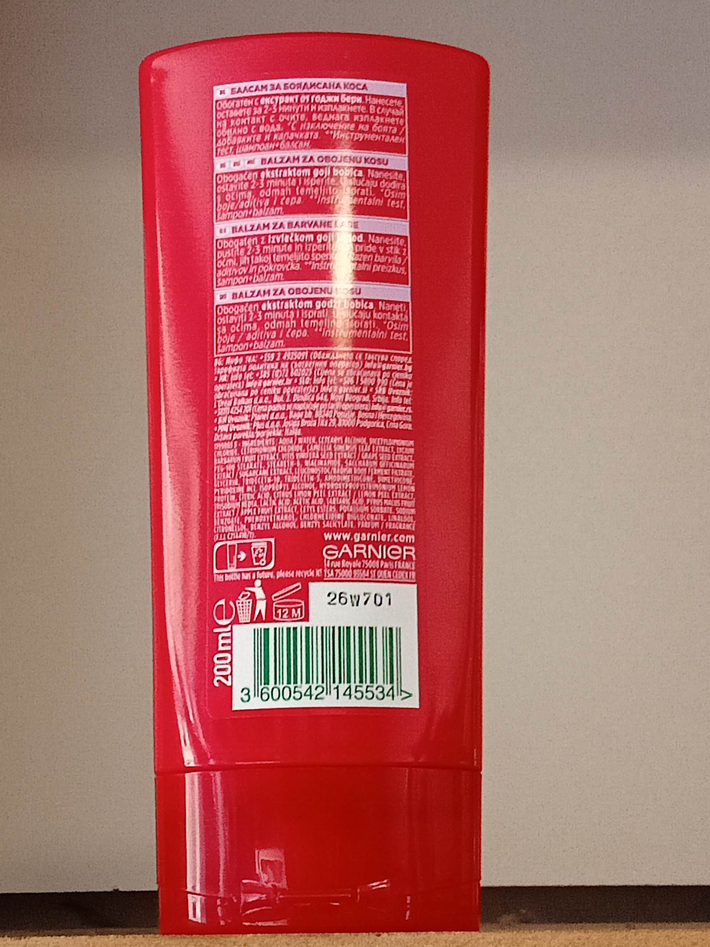 Балсам за боядисана коса, обогатен с екстракт от годжибери,200ml