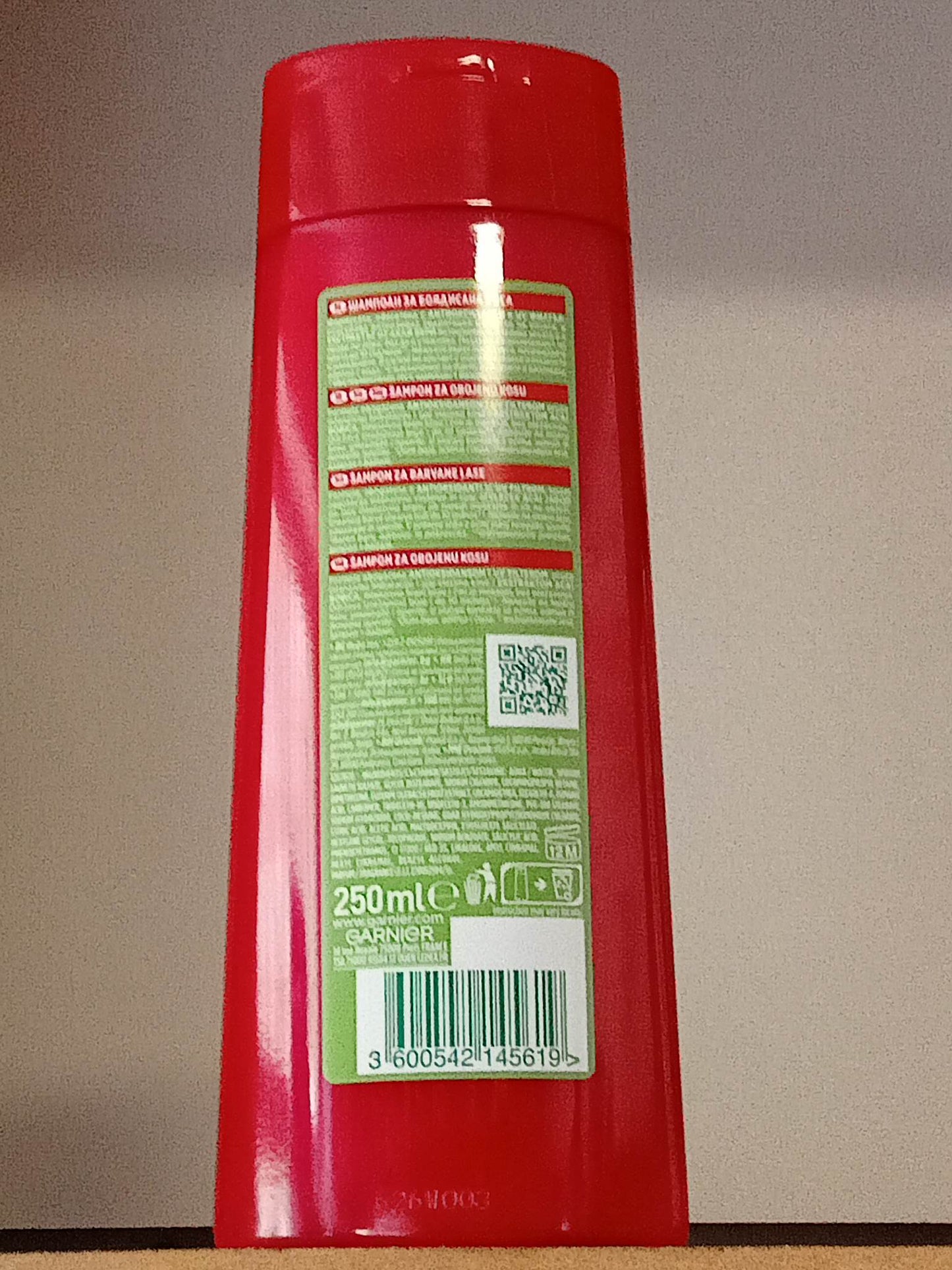 Шампоан за боядисана коса с антиоксиданти и UV филтър, 250ml