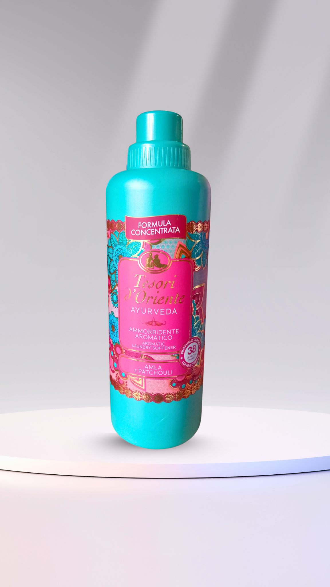 Омекотител Tesori Y Oriente - 38 пранета